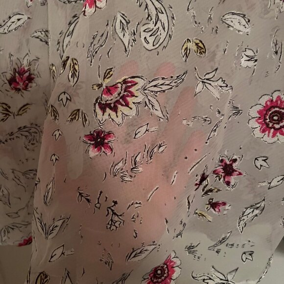 Torrid Size 3 White Floral Flutter Short Sheer Blouse - Picture 4 of 6